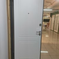 Дверь входная Инвестор